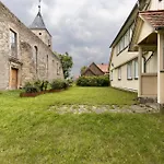 Altes Pfarrhaus - Farbwelt Apartament